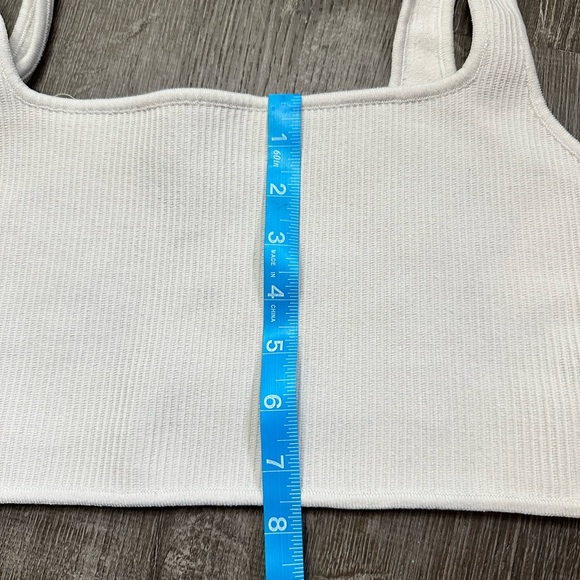 Kendall & Kylie crop tank - Picture 3 of 7